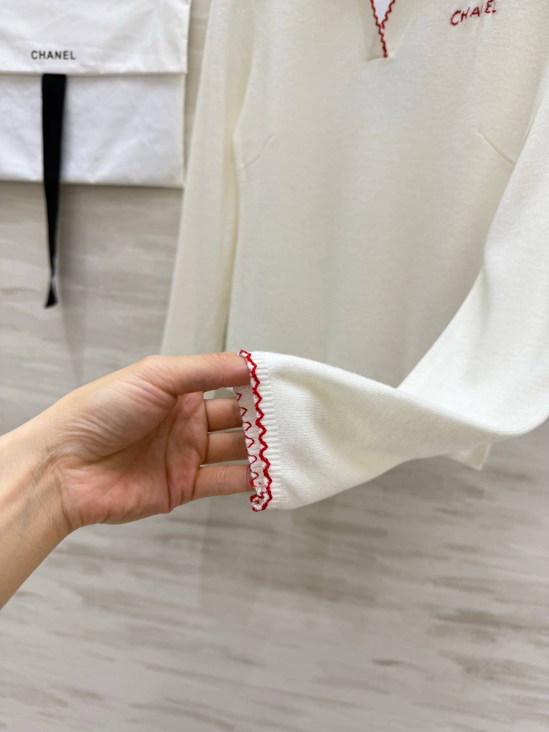 CHANEL シャネル ポロネック 長袖 ホワイト