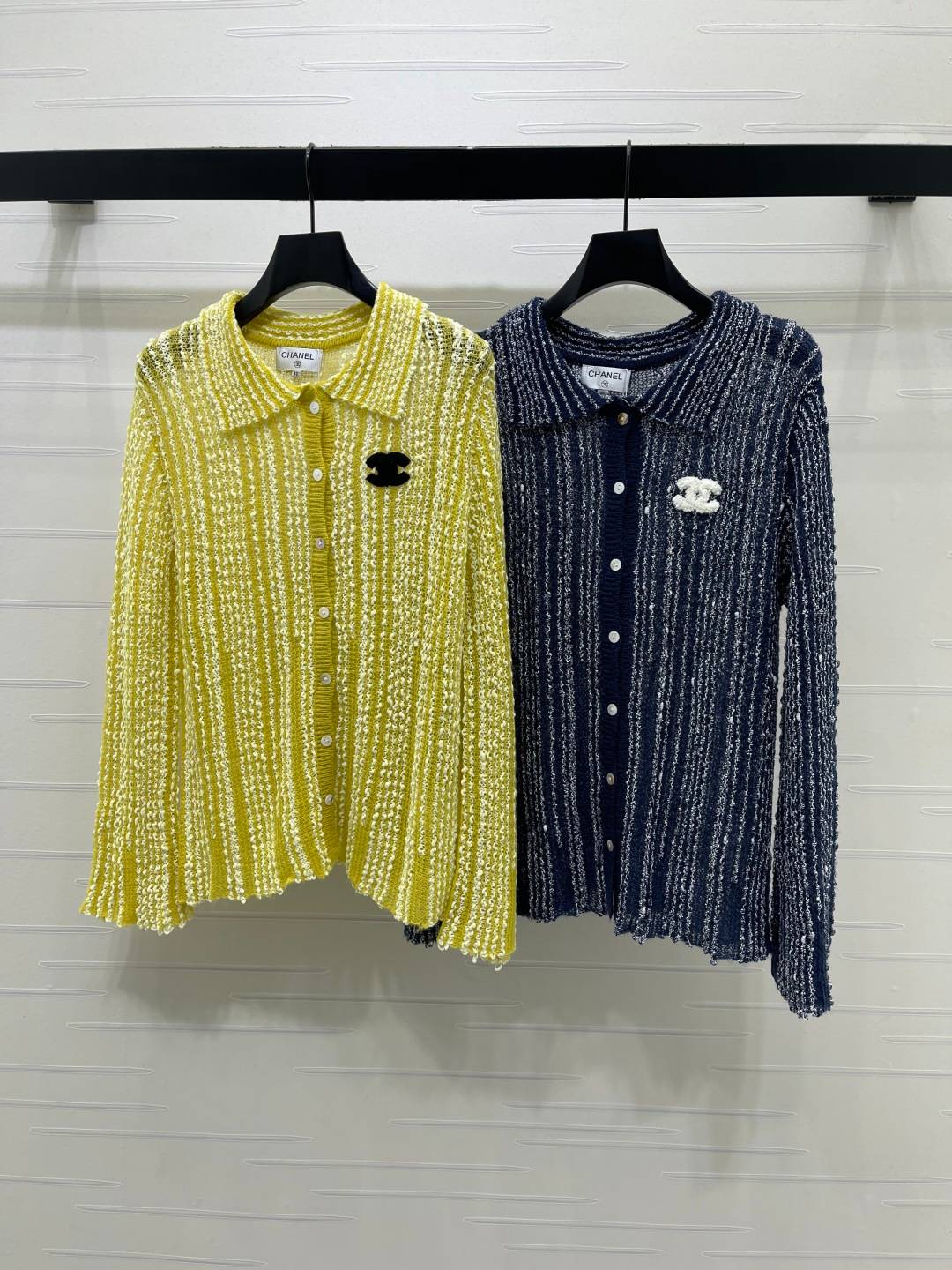 CHANEL シャネル ニットカーディガン 長袖 ボタン シャープカラー 黄色
